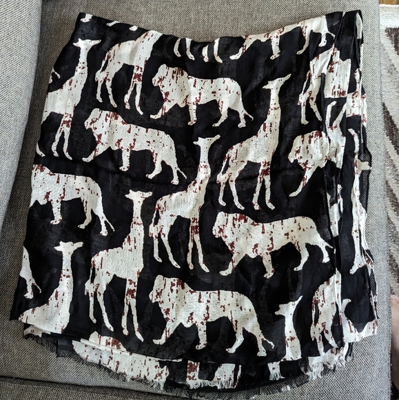 Diane Von Furstenberg Accessories - DVF scarf, brand tags removed